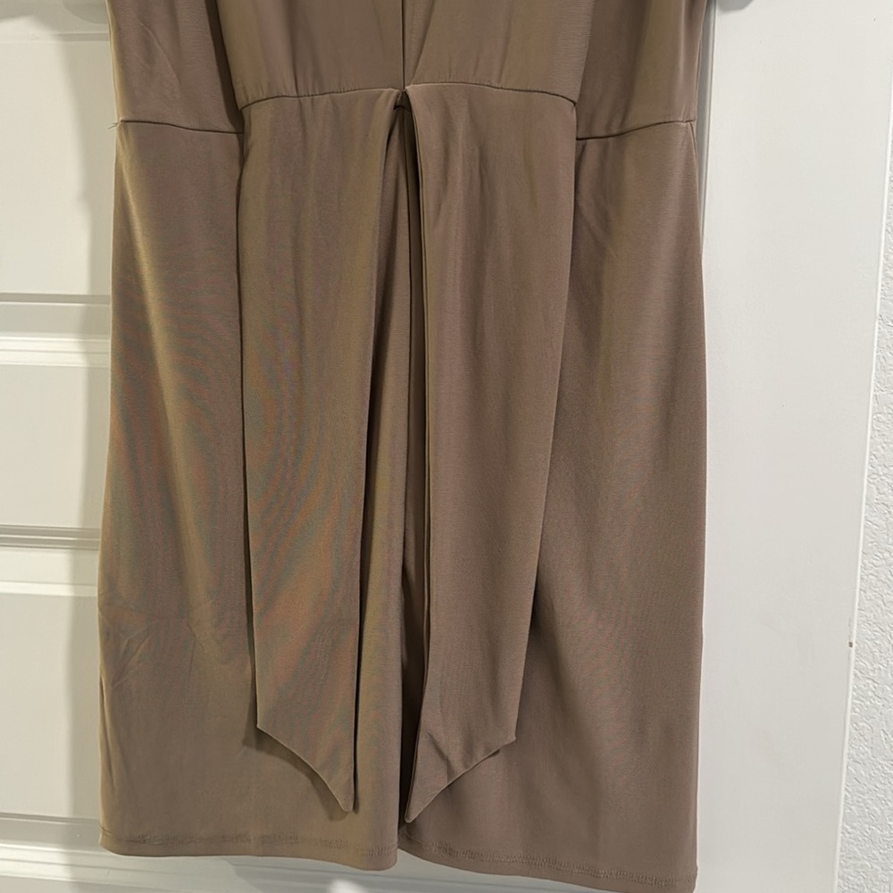 Favlux - Dress - large- Brand New - Picture 4 of 8